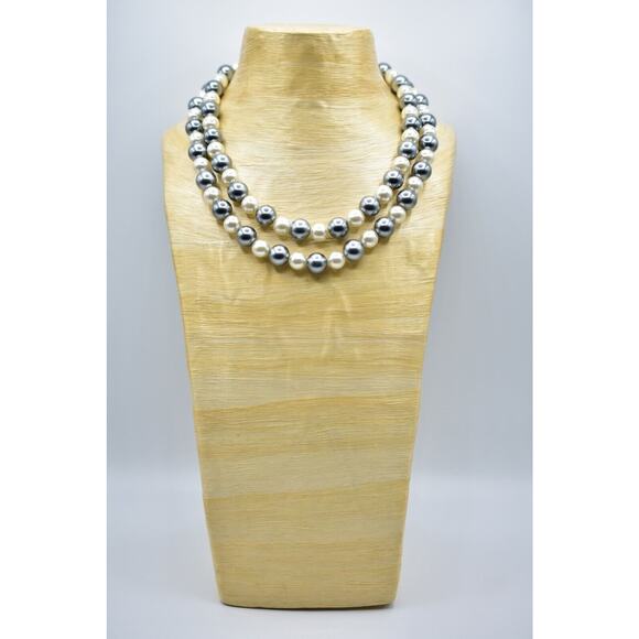 Van Allen Vintage Necklace Faux Pearl Gray White Beaded Robinson's NOS 80s Bin5 - Picture 3 of 12